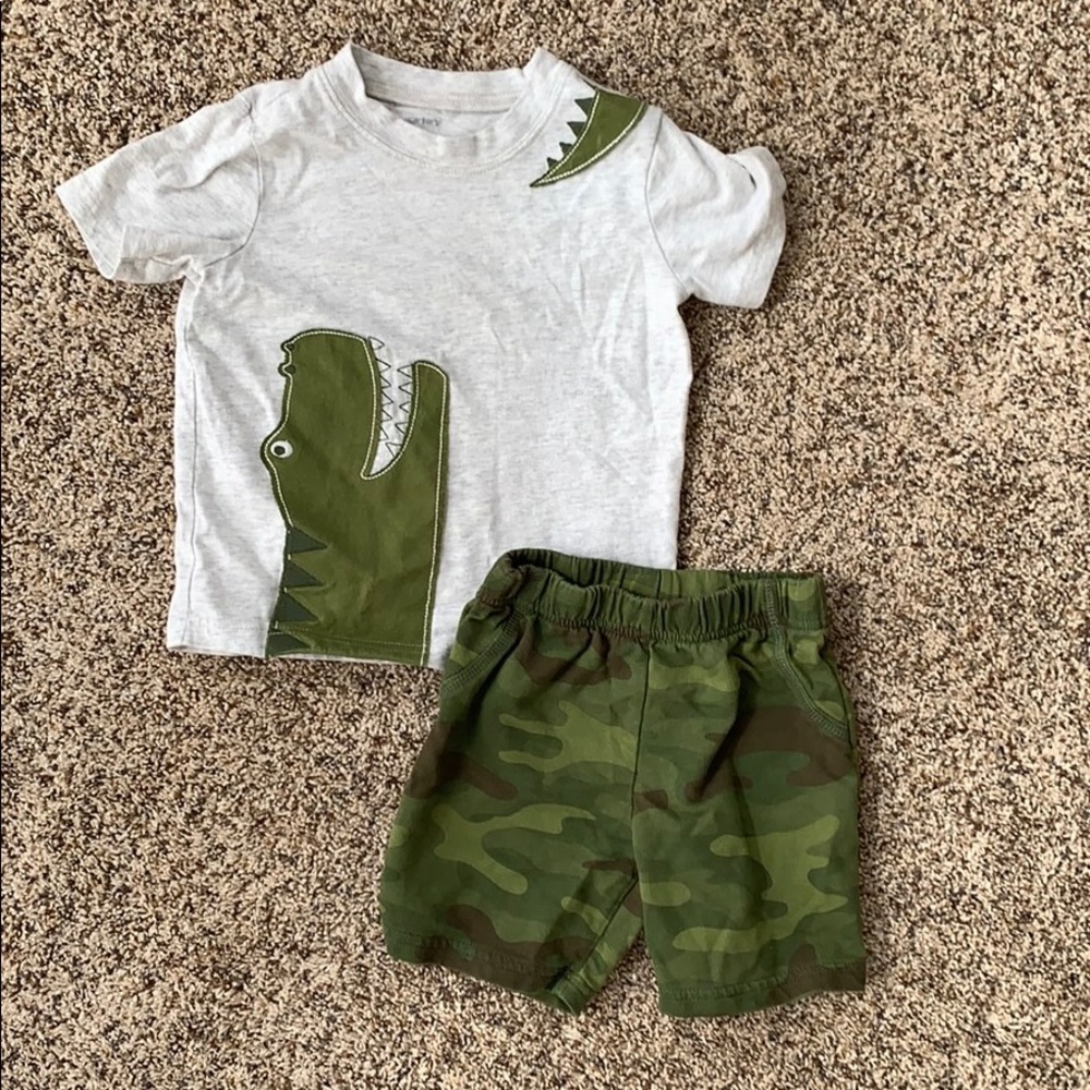 Carter’s 2T Dinosaur Outfit